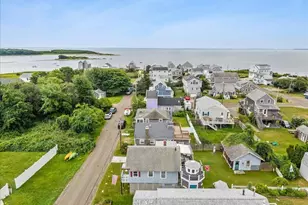 21 Channel St, Mattapoisett, MA 02739 - Photo 15