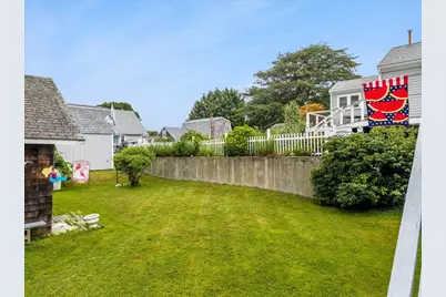 21 Channel St, Mattapoisett, MA 02739 - Photo 9