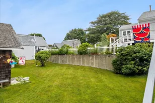 21 Channel St, Mattapoisett, MA 02739 - Photo 9