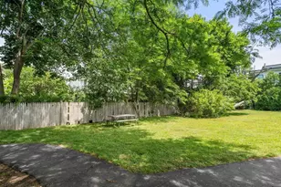 655 Saw Mill Brook Pkwy, Newton, MA 02459 - Photo 15
