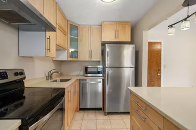 655 Saw Mill Brook Parkway #20, Newton, MA 02459 - Photo 5
