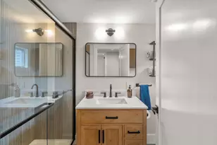 52 Calef Ave, Swansea, MA 02777 - Photo 27