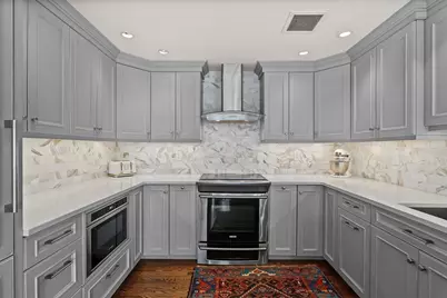 197 8th St #307, Boston, MA 02129 - Photo 13
