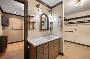 37 Phillips Beach Ave, Swampscott, MA 01907 - Photo 25