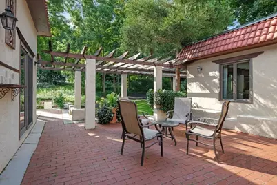 37 Phillips Beach Ave, Swampscott, MA 01907 - Photo 19