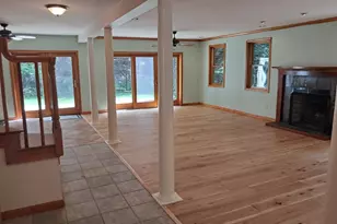 55 Howard St, Lunenburg, MA 01462 - Photo 9