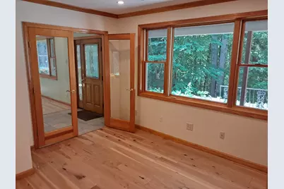 55 Howard St, Lunenburg, MA 01462 - Photo 13