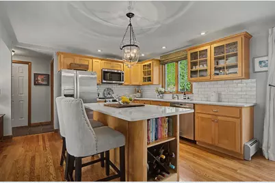 56 North St, Hatfield, MA 01038 - Photo 5