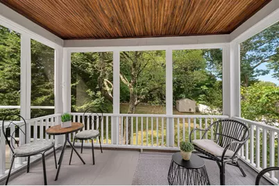 24 Thorndike Street, Reading, MA 01867 - Photo 9