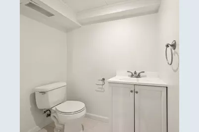 26 Elliott St, Reading, MA 01867 - Photo 13