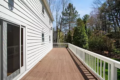 7 Sunnyside Ave, Wellesley, MA 02482 - Photo 3