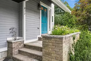 222 Bartholomew St, Peabody, MA 01960 - Photo 5