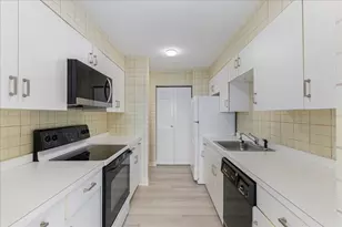 15 Ocean Ave, Winthrop, MA 02152 - Photo 9