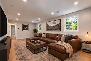 32 Thicket St, Abington, MA 02351 - Photo 11