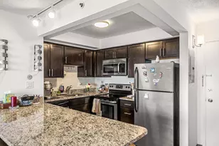 1025 Hancock St, Quincy, MA 02169 - Photo 17