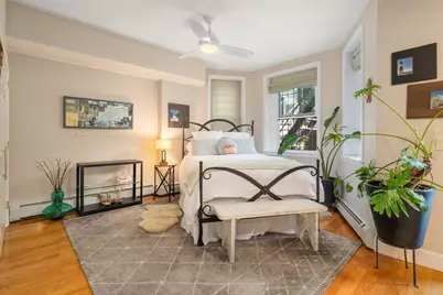 1081 Beacon #8, Brookline, MA 02446 - Photo 17
