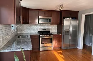 1169 W Elm St Ext, Brockton, MA 02301 - Photo 3
