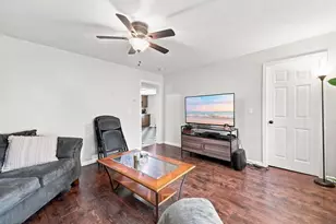 27 Regan St, Gardner, MA 01440 - Photo 27
