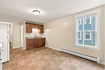 27 Regan St, Gardner, MA 01440 - Photo 9