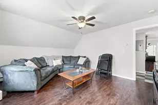 27 Regan St, Gardner, MA 01440 - Photo 25