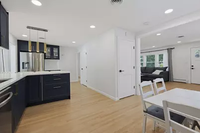 138 Tolman Street, Newton, MA 02465 - Photo 9