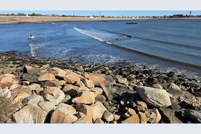 1510 Padanaram Ave, New Bedford, MA 02740 - Photo 5