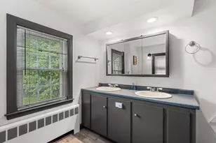 90 Village St, Marblehead, MA 01945 - Photo 13
