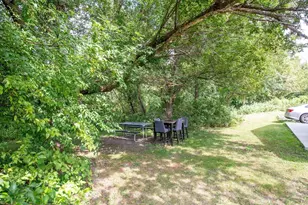 595 Main St, Acushnet, MA 02743 - Photo 27