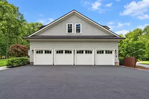250 Country Dr, Weston, MA 02493 - Photo 31