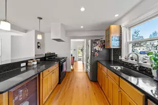 92 Allison St, Newton, MA 02458 - Photo 3