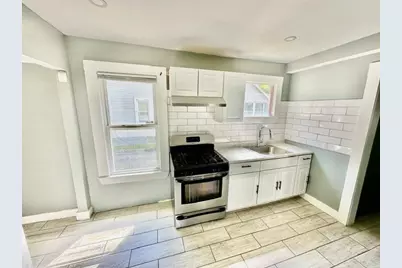 65 Rochelle St, Springfield, MA 01109 - Photo 15