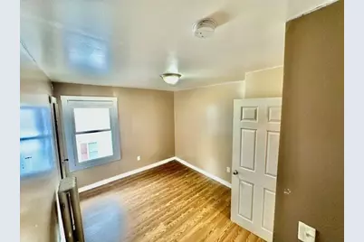65 Rochelle St, Springfield, MA 01109 - Photo 25