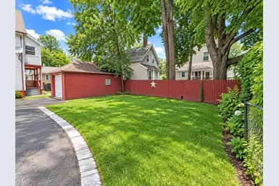 65 Rochelle St, Springfield, MA 01109 - Photo 7