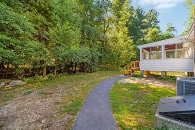 93 Jerrold St, Holliston, MA 01746 - Photo 25