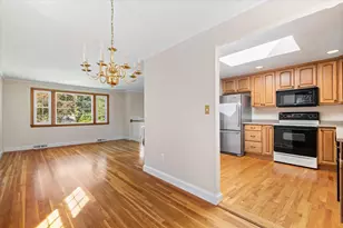 93 Jerrold St, Holliston, MA 01746 - Photo 7
