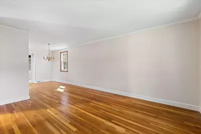 93 Jerrold St, Holliston, MA 01746 - Photo 5