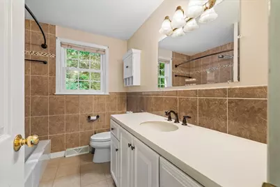 93 Jerrold St, Holliston, MA 01746 - Photo 17