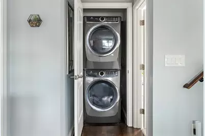 7 Lowell Ter #7, Somerville, MA 02145 - Photo 25