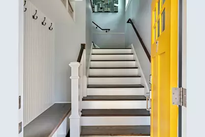 7 Lowell Ter #7, Somerville, MA 02145 - Photo 5