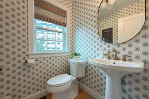 68 Prospect St, Peabody, MA 01960 - Photo 9