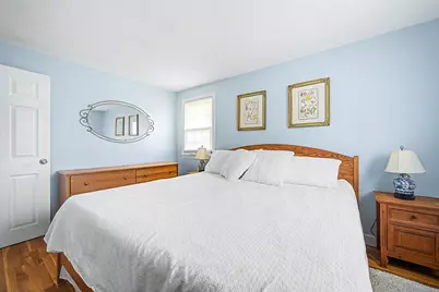 592 Pond St, Franklin, MA 02038 - Photo 13