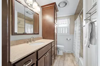 592 Pond St, Franklin, MA 02038 - Photo 17