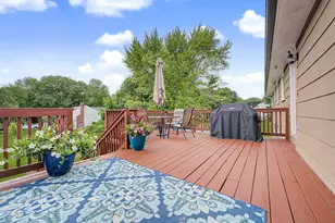 592 Pond St, Franklin, MA 02038 - Photo 31