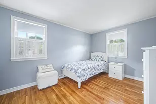 592 Pond St, Franklin, MA 02038 - Photo 15