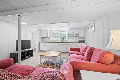 592 Pond St, Franklin, MA 02038 - Photo 23
