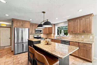 14 Cedar Ridge Ln, Mansfield, MA 02048 - Photo 5