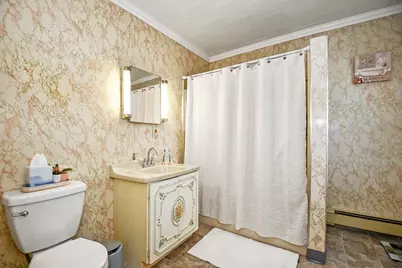 107 Myrtle #2, Lowell, MA 01850 - Photo 9