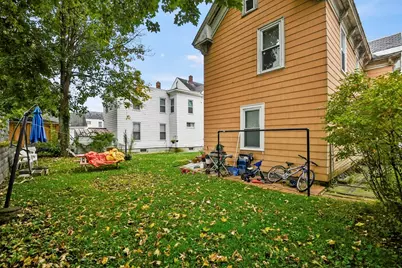 107 Myrtle #2, Lowell, MA 01850 - Photo 21