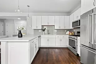 9 Upham Ave, Boston, MA 02125 - Photo 3