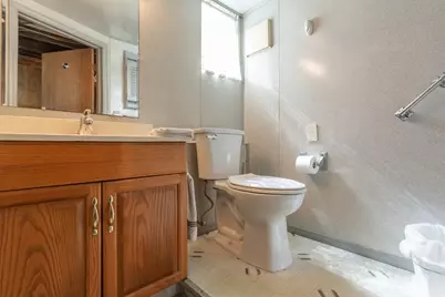 2714 Riverside Avenue, Somerset, MA 02726 - Photo 25